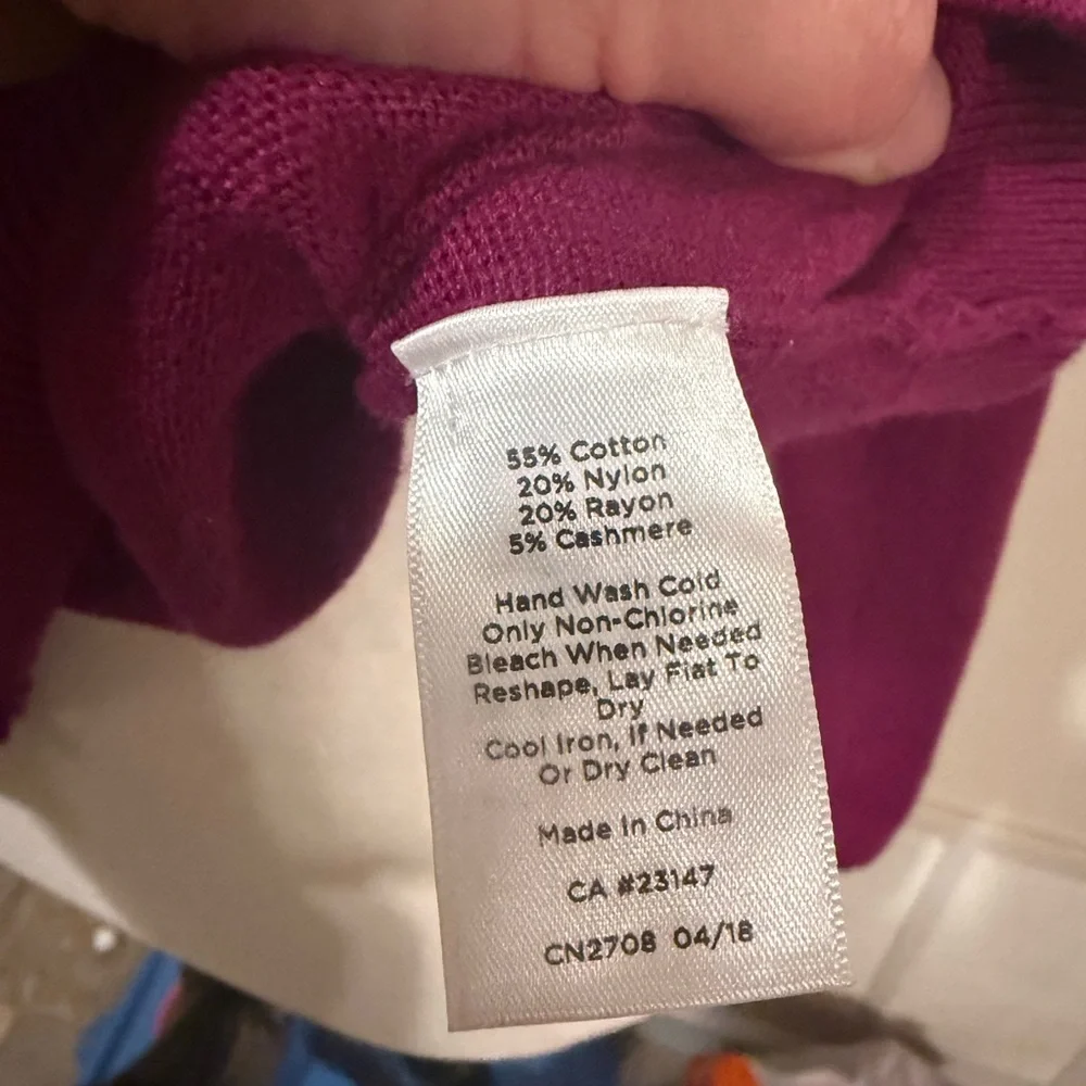 Talbots Magenta Cashmere blend cardigan sweater size medium